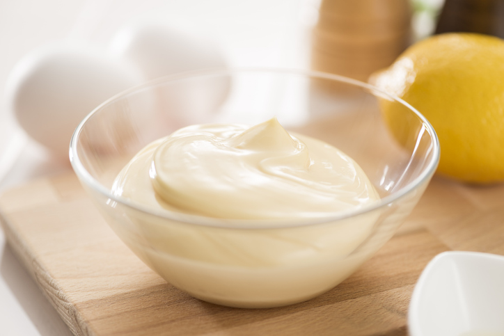 Fabels en feiten over voeding en gezondheid: is mayonaise ongezond?