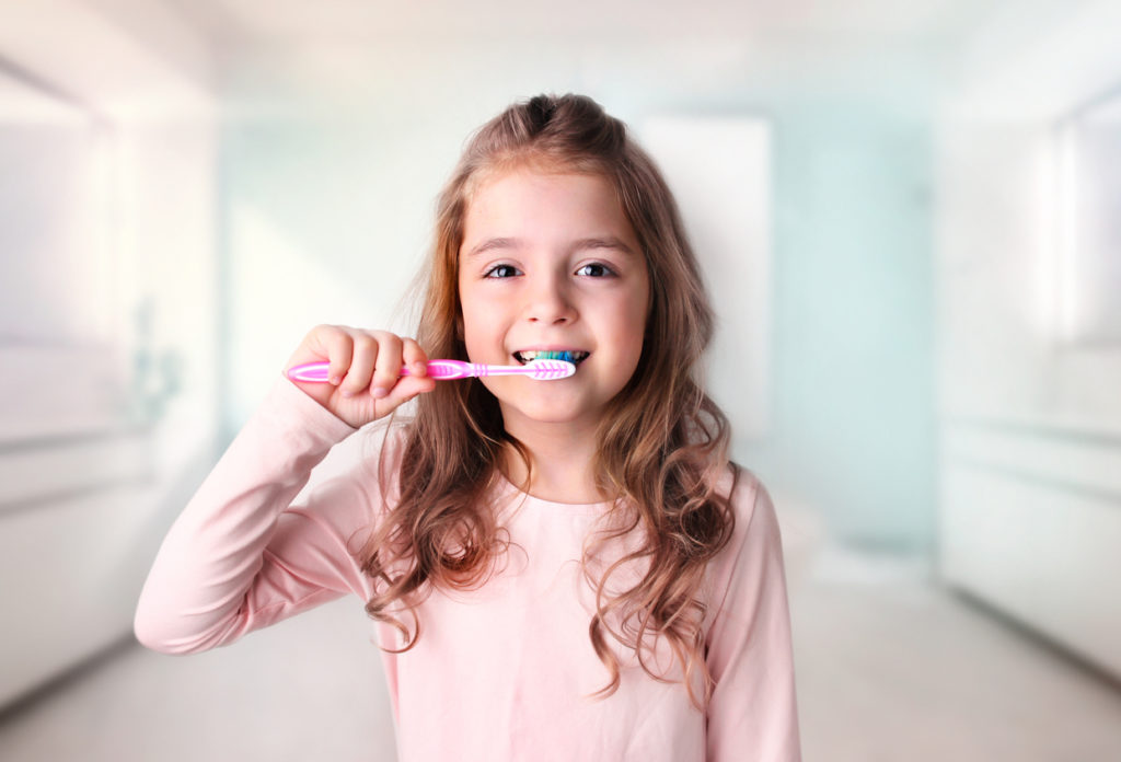 Poetsen jouw kinderen hun tanden wel op de juiste manier?