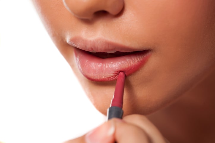 De ultieme tips om volle lippen te creëren